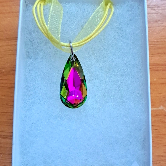 Jewelry - Enchanted Garden Crystal Marquise Necklace